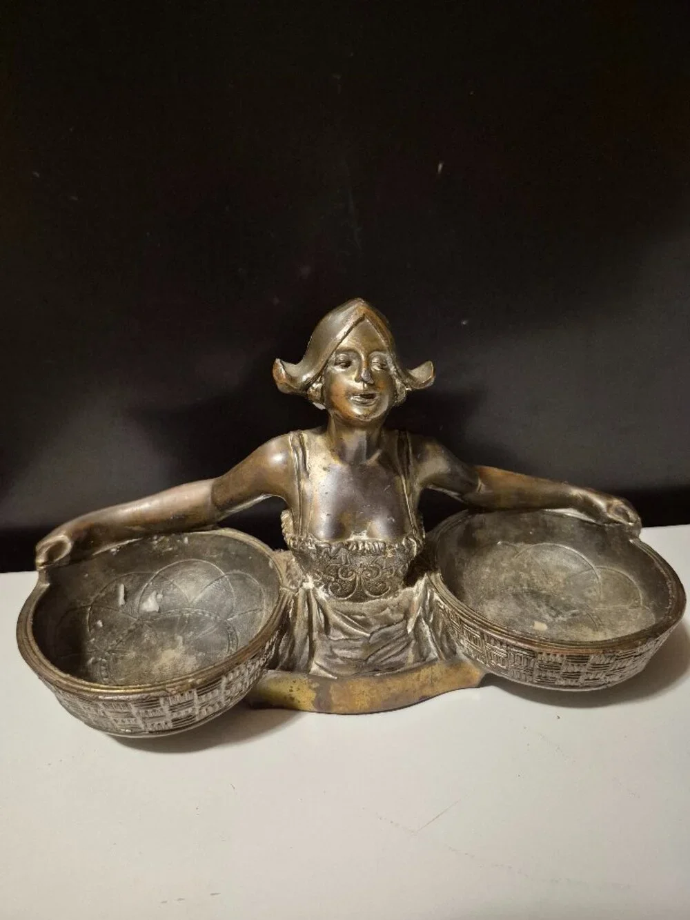 AUTHENTIC ANTIQUE ART NOUVEAU-STYLE DOUBLE DISH